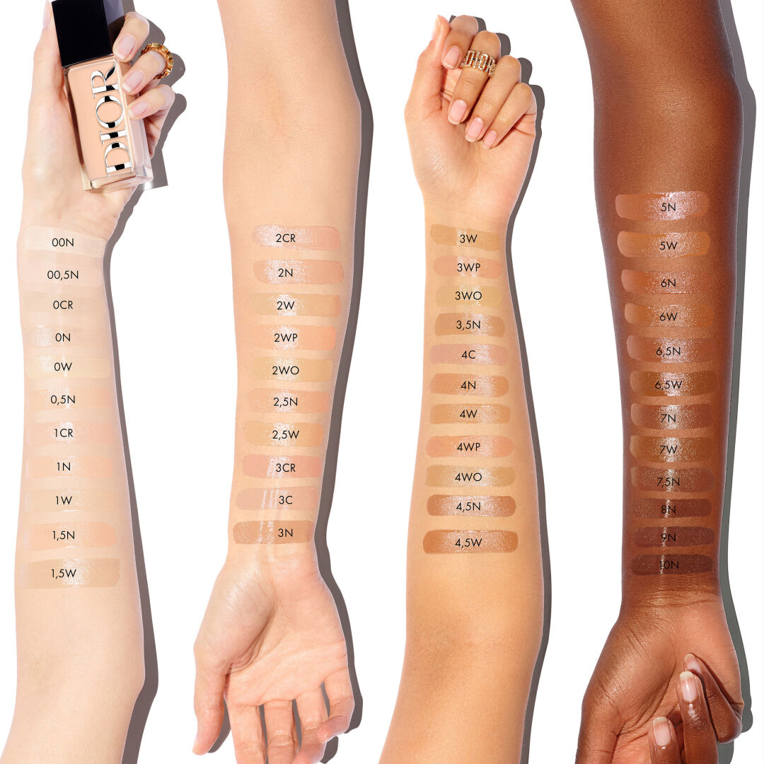 DIOR FOREVER SKIN GLOW GLOW FOUNDATION - 24H WEAR AND 48H HYDRATION 3