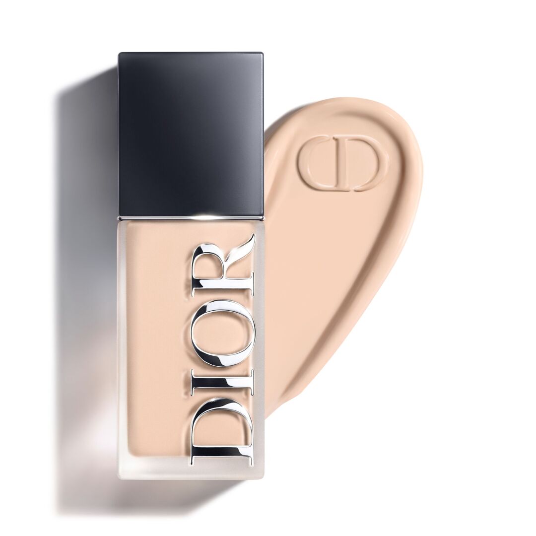 DIOR FOREVER SKIN WEAR  BLURRING NATURAL MATTE FOUNDATION - 24H ULTRA WEAR 16