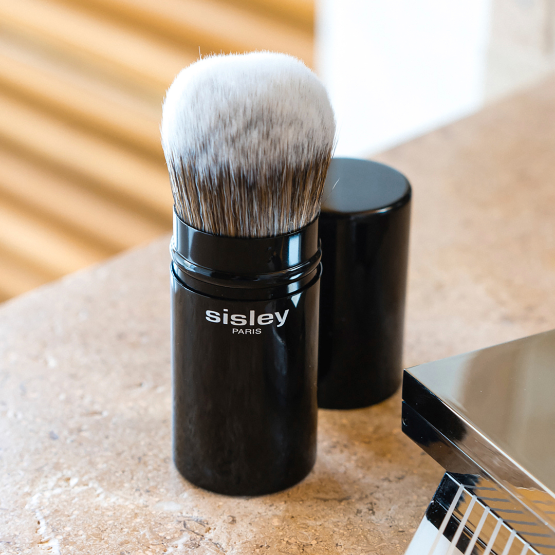 KABUKI BRUSH 1