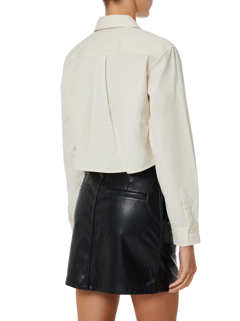 ΓΥΝΑΙΚΕΙΟ ΠΟΥΚΑΜΙΣΟ  2