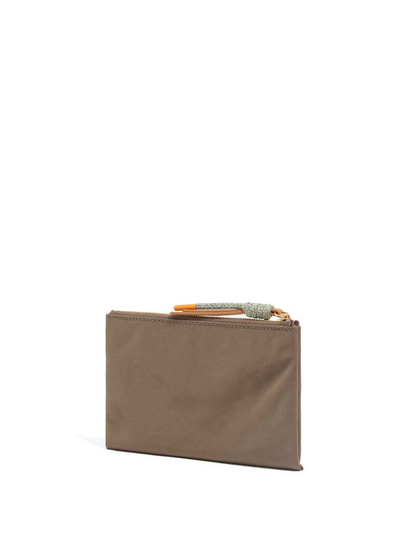 ΓΥΝΑΙΚΕΙΟ POUCH 1