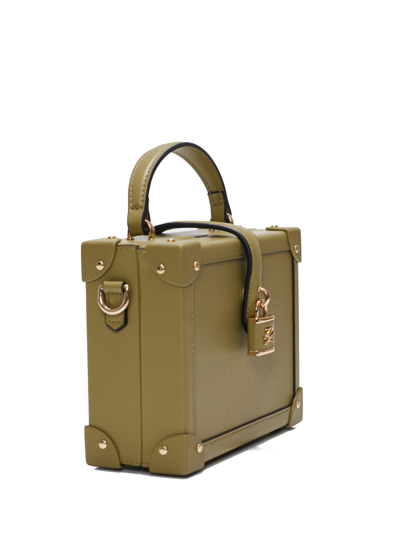 ΓΥΝΑΙΚΕΙΑ ΤΣΑΝΤΑ ΧΕΙΡΟΣ  2