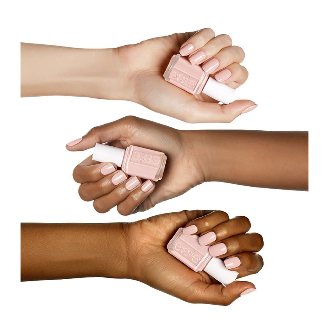 ESSIE COLOR 312 SPIN THE BOTTLE 5