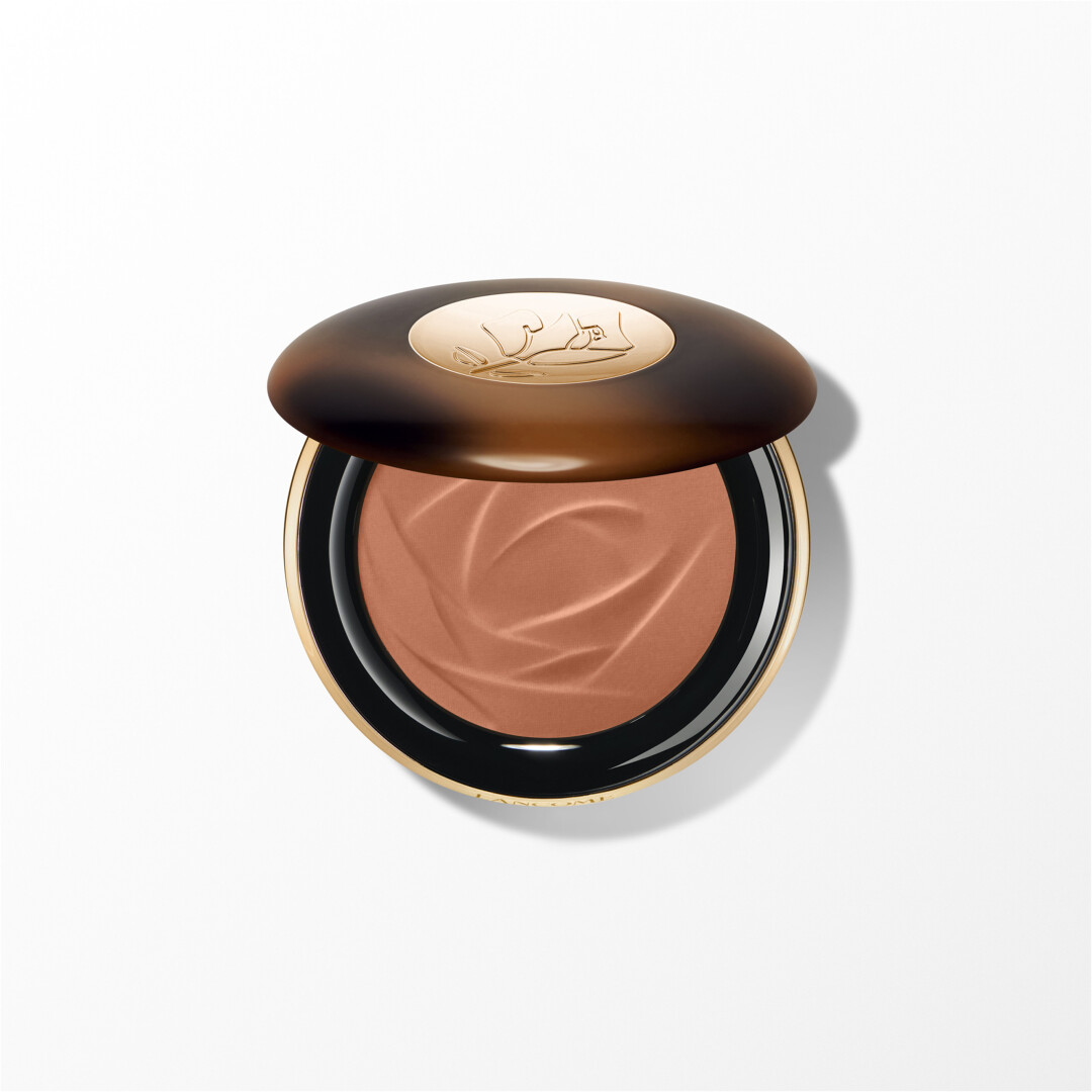TEINT IDOLE ULTRA WEAR C.E. SKIN TRANSFORMING BRONZER 3
