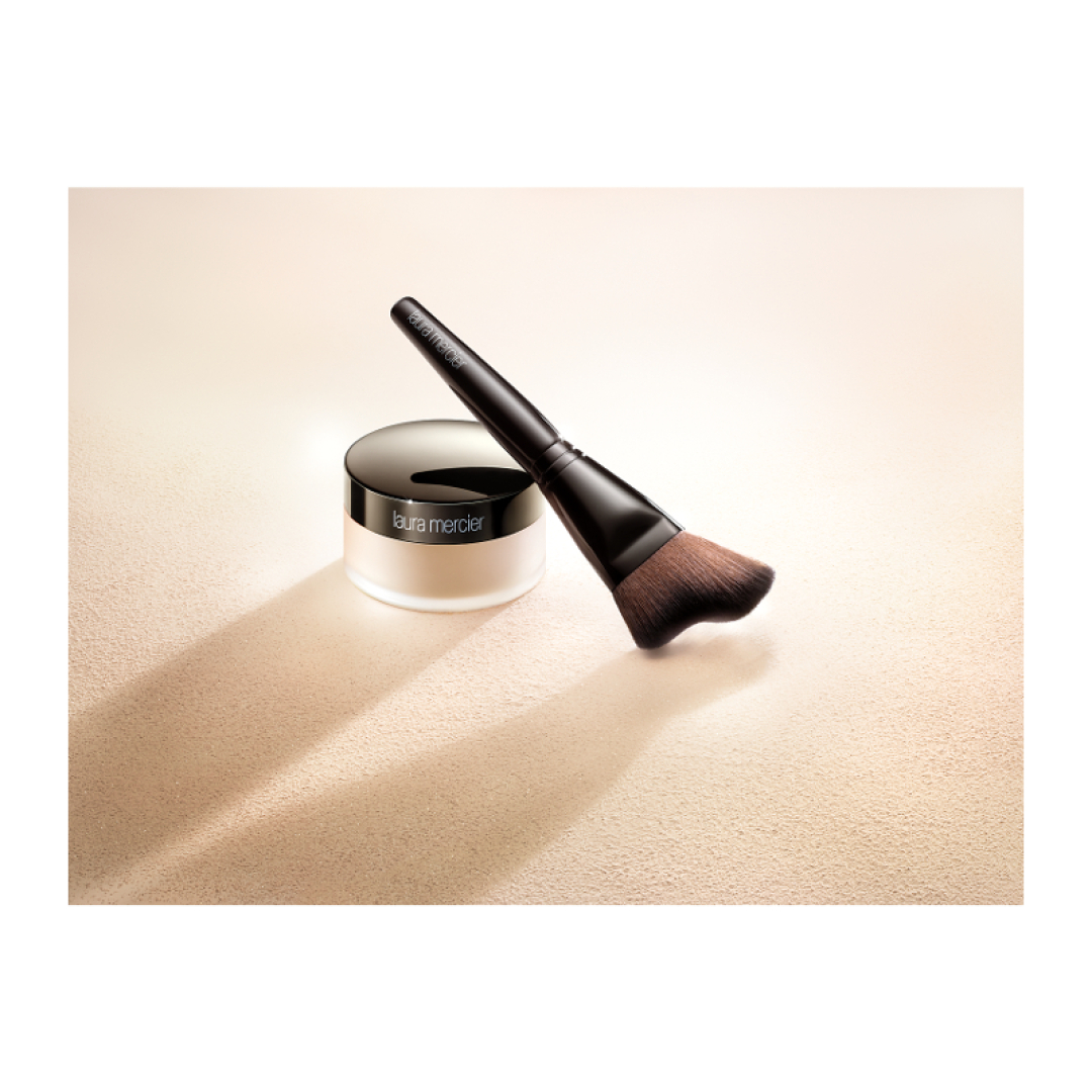 GLOW POWDER BRUSH 3