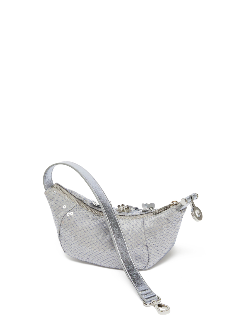 ΓΥΝΑΙΚΕΙΑ ΤΣΑΝΤΑ ΩΜΟΥ  2