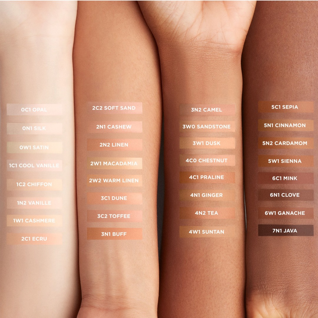 REAL FLAWLESS WEIGHTLESS PERFECTING FOUNDATION 3