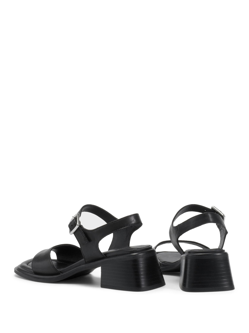 ΓΥΝΑΙΚΕΙΑ ΨΗΛΟΤΑΚΟΥΝΑ ΣΑΝΔΑΛΙΑ INES 2