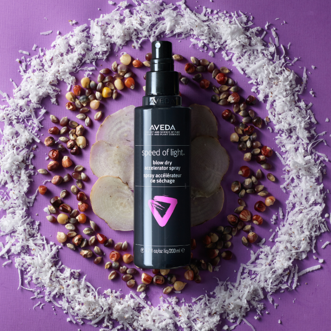 SPEED OF LIGHT™ BLOW DRY ACCELERATOR SPRAY  3