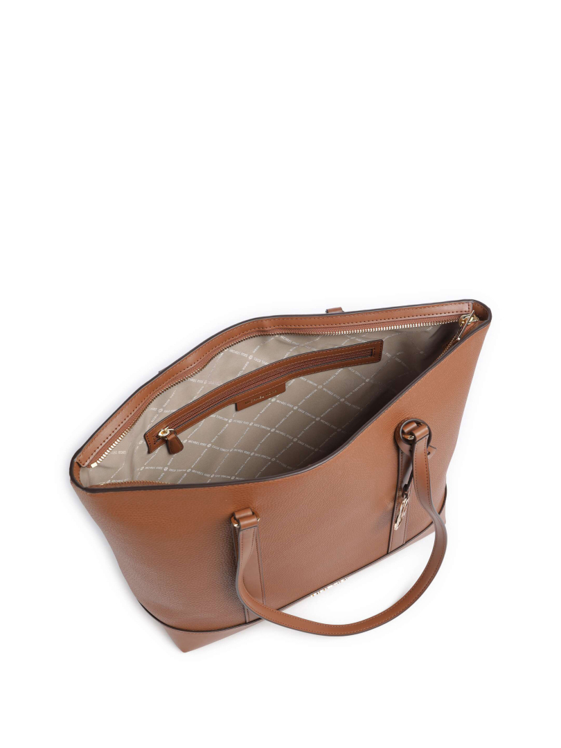 ΓΥΝΑΙΚΕΙΑ ΤΣΑΝΤΑ ΩΜΟΥ  2