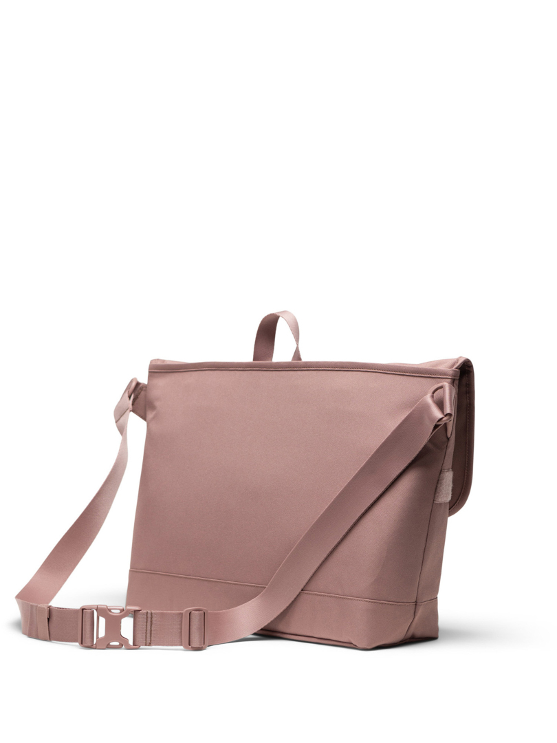 ΤΣΑΝΤΑ ΧΙΑΣΤΙ COVE MESSENGER 1