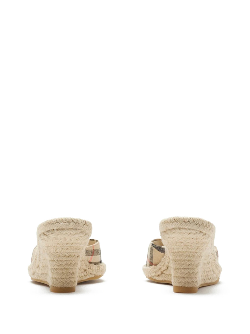 ΓΥΝΑΙΚΕΙΑ MULES 3