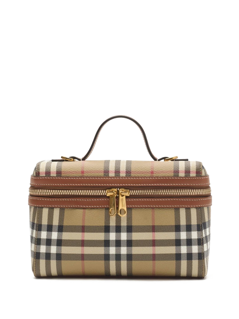 ΓΥΝΑΙΚΕΙΑ ΤΣΑΝΤΑ ΧΙΑΣΤΙ 0