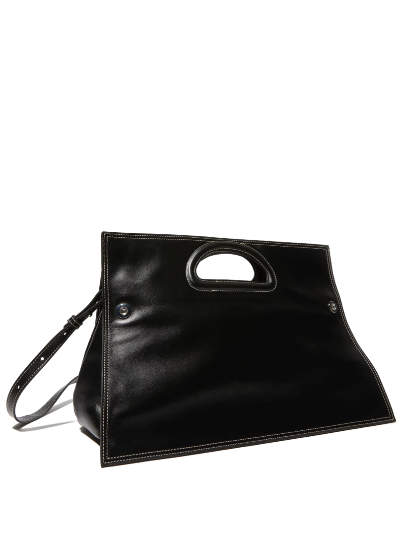 ΓΥΝΑΙΚΕΙΑ ΤΣΑΝΤΑ ΧΕΙΡΟΣ 1