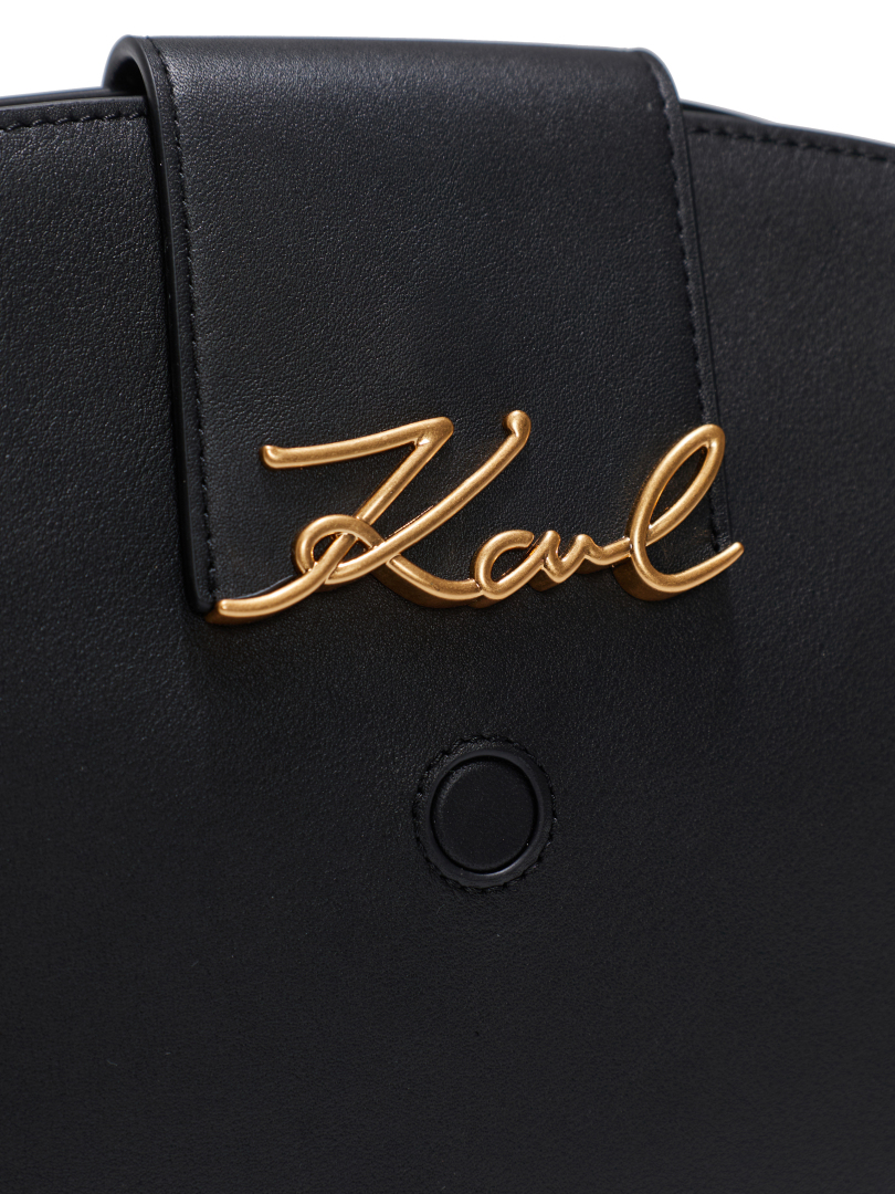 ΓΥΝΑΙΚΕΙΑ ΤΣΑΝΤΑ ΩΜΟΥ  3