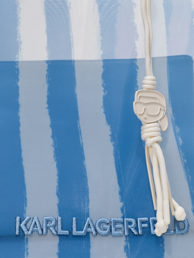 ΓΥΝΑΙΚΕΙΑ ΤΣΑΝΤΑ ΧΕΙΡΟΣ 3