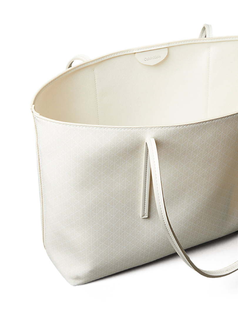 ΓΥΝΑΙΚΕΙΑ ΤΣΑΝΤΑ TOTE 1