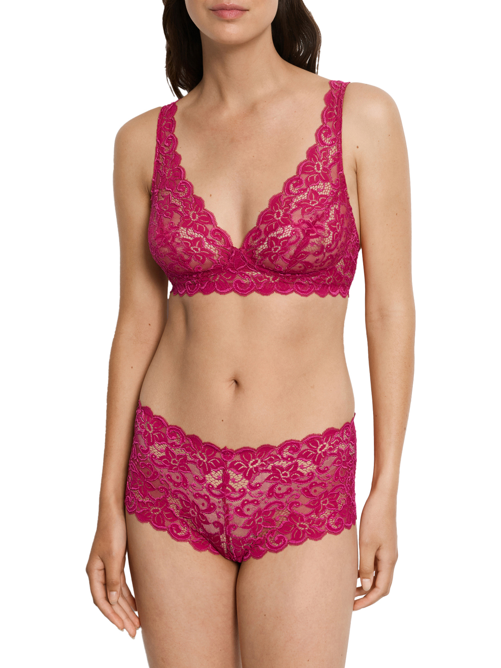 ΓΥΝΑΙΚΕΙΟ ΣΟΥΤΙΕΝ MOMENTS 1