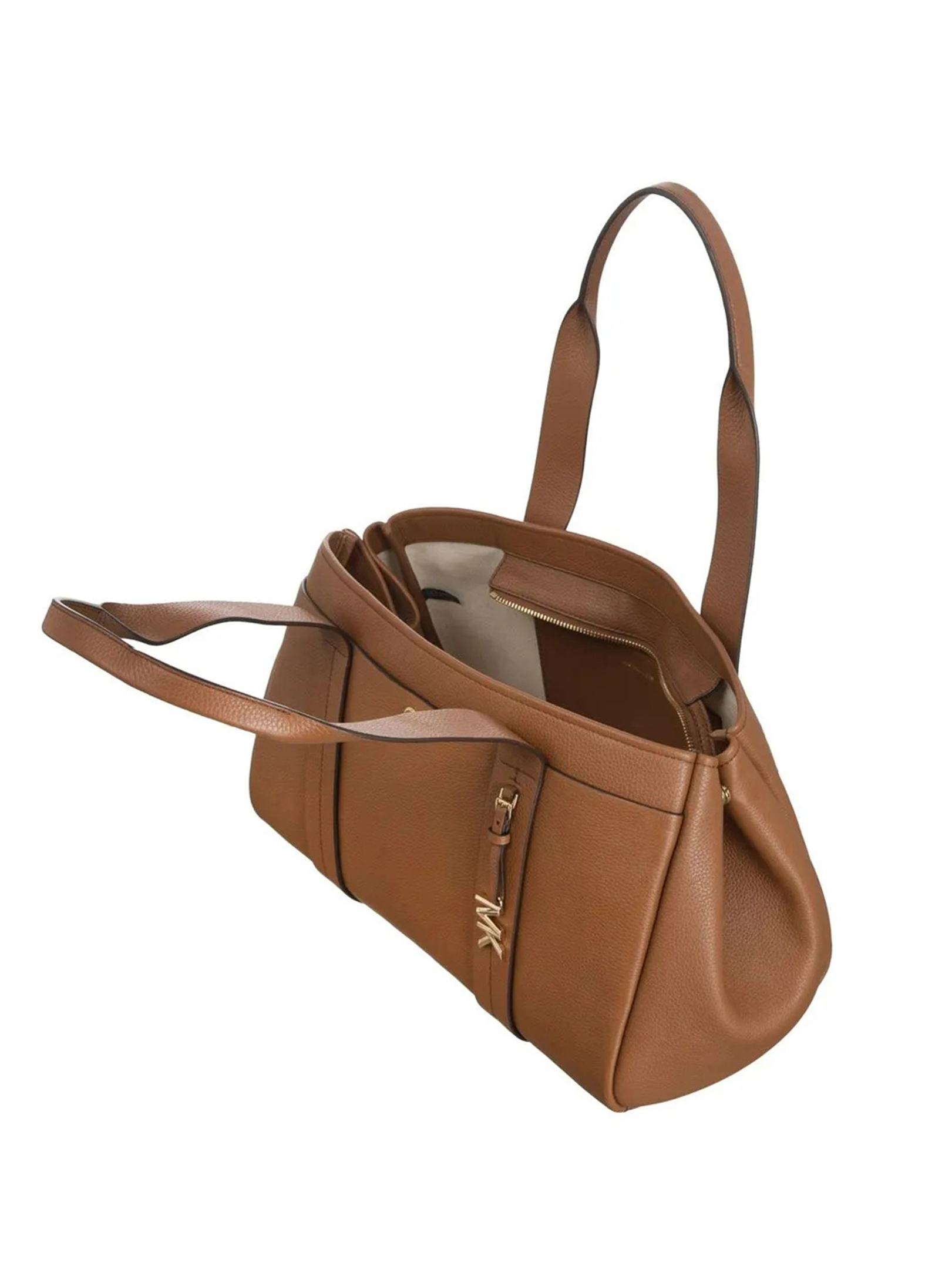 ΓΥΝΑΙΚΕΙΑ ΤΣΑΝΤΑ ΩΜΟΥ 2