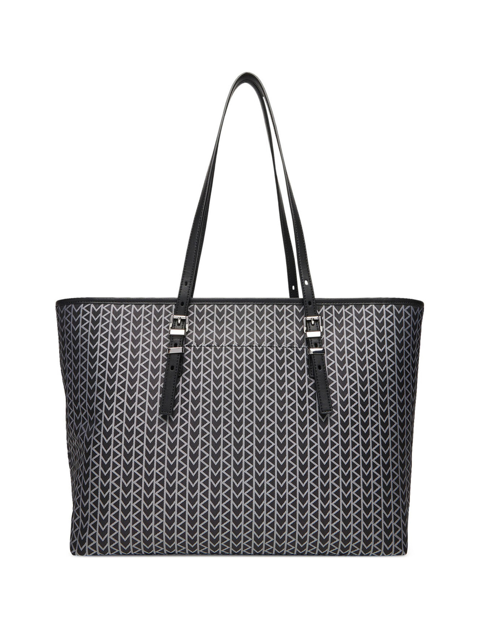 ΓΥΝΑΙΚΕΙΑ ΤΣΑΝΤΑ ΩΜΟΥ 1