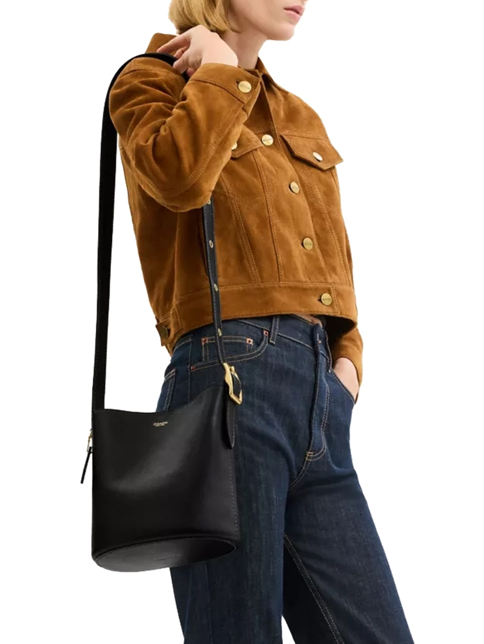 ΓΥΝΑΙΚΕΙΑ ΤΣΑΝΤΑ ΩΜΟΥ  4