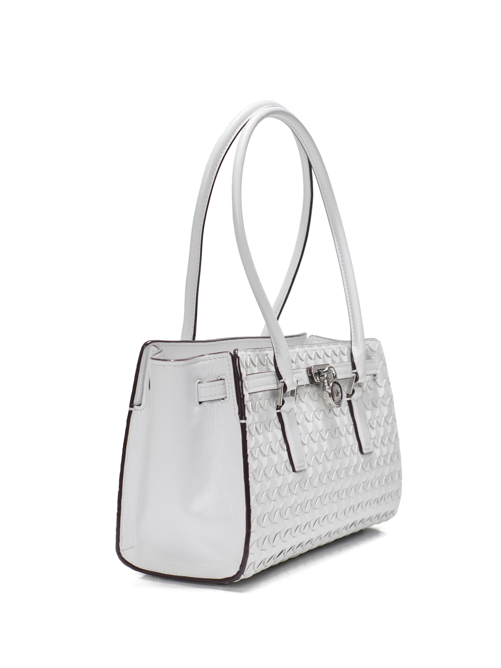 ΓΥΝΑΙΚΕΙΑ ΤΣΑΝΤΑ ΩΜΟΥ  2