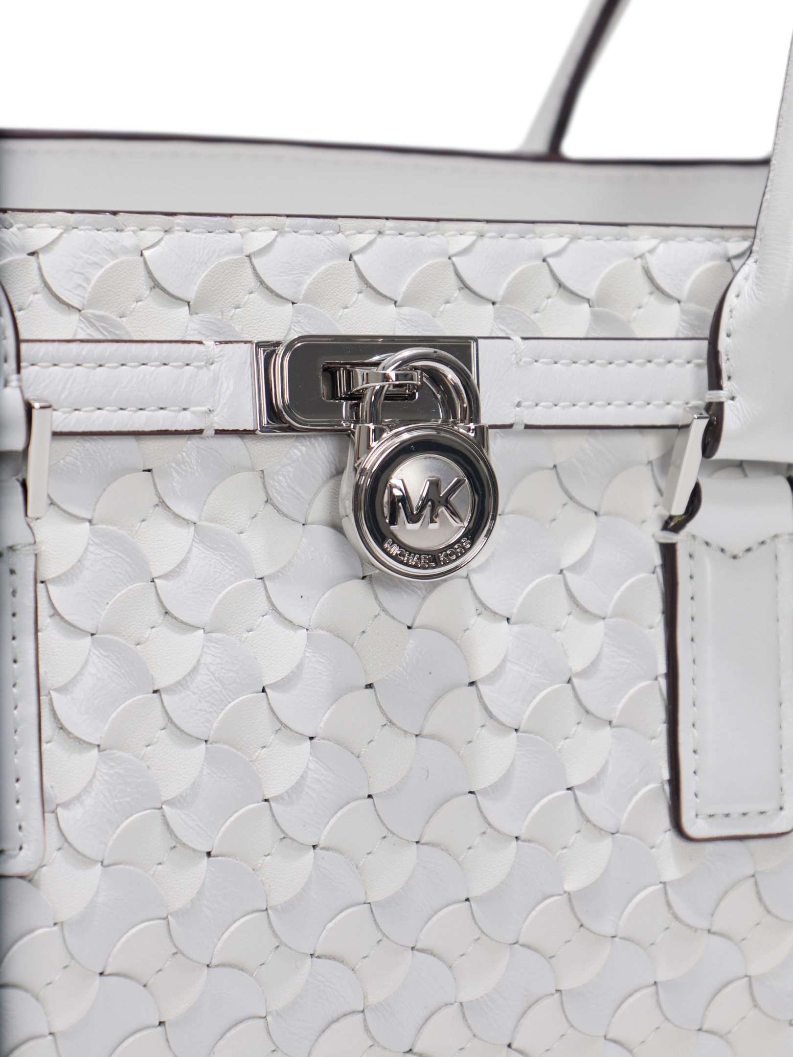 ΓΥΝΑΙΚΕΙΑ ΤΣΑΝΤΑ ΩΜΟΥ  3