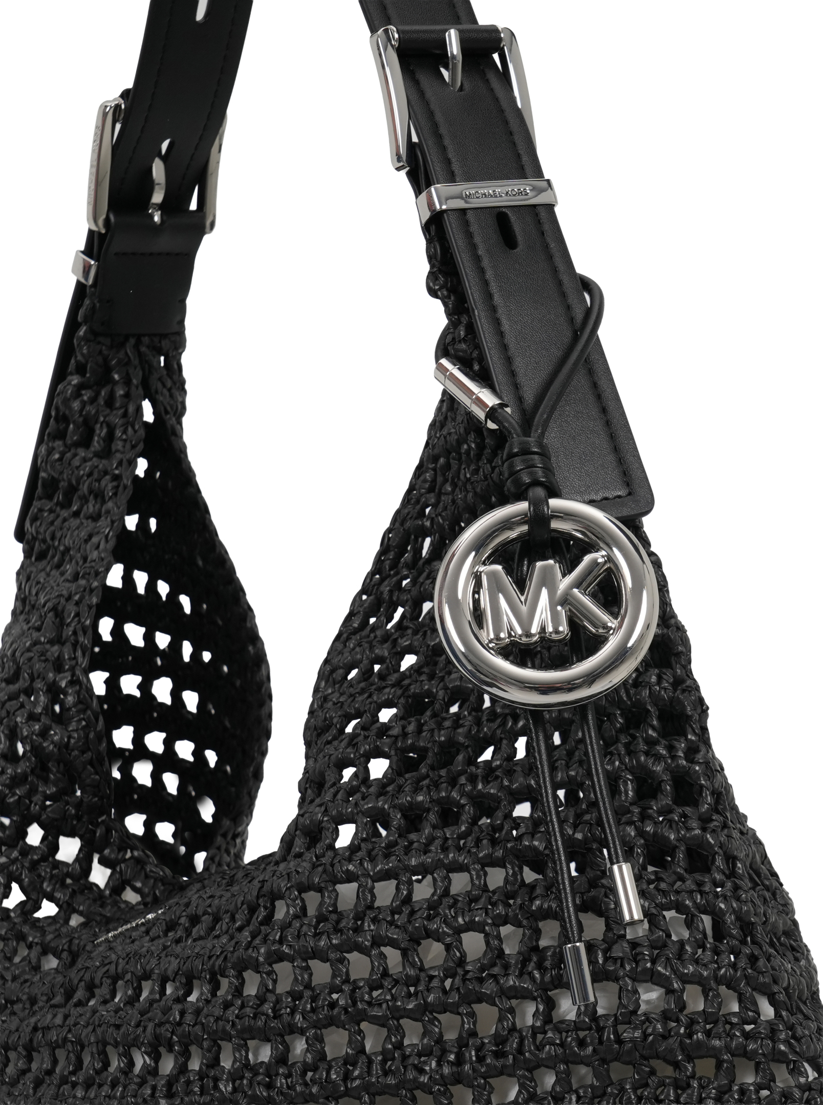 ΓΥΝΑΙΚΕΙΑ ΤΣΑΝΤΑ ΩΜΟΥ  2