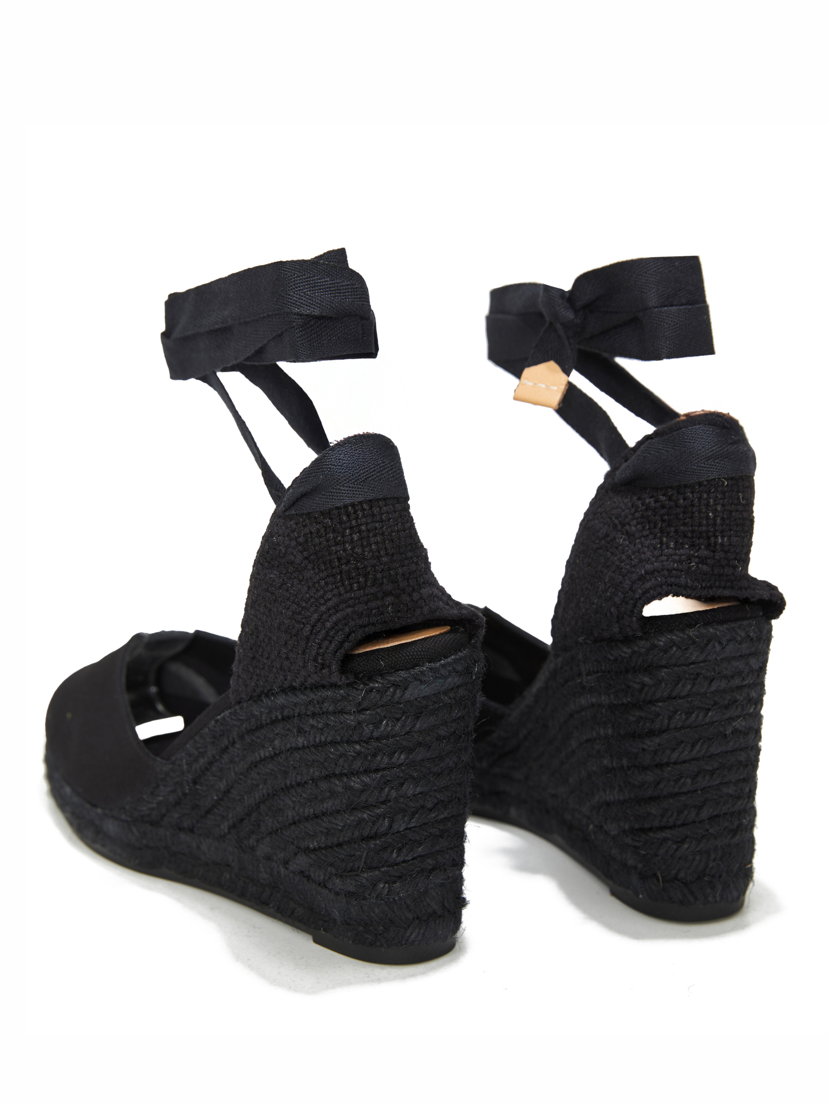 ΓΥΝΑΙΚΕΙΕΣ ΕΣΠΑΝΤΡΙΓΙΕΣ 2