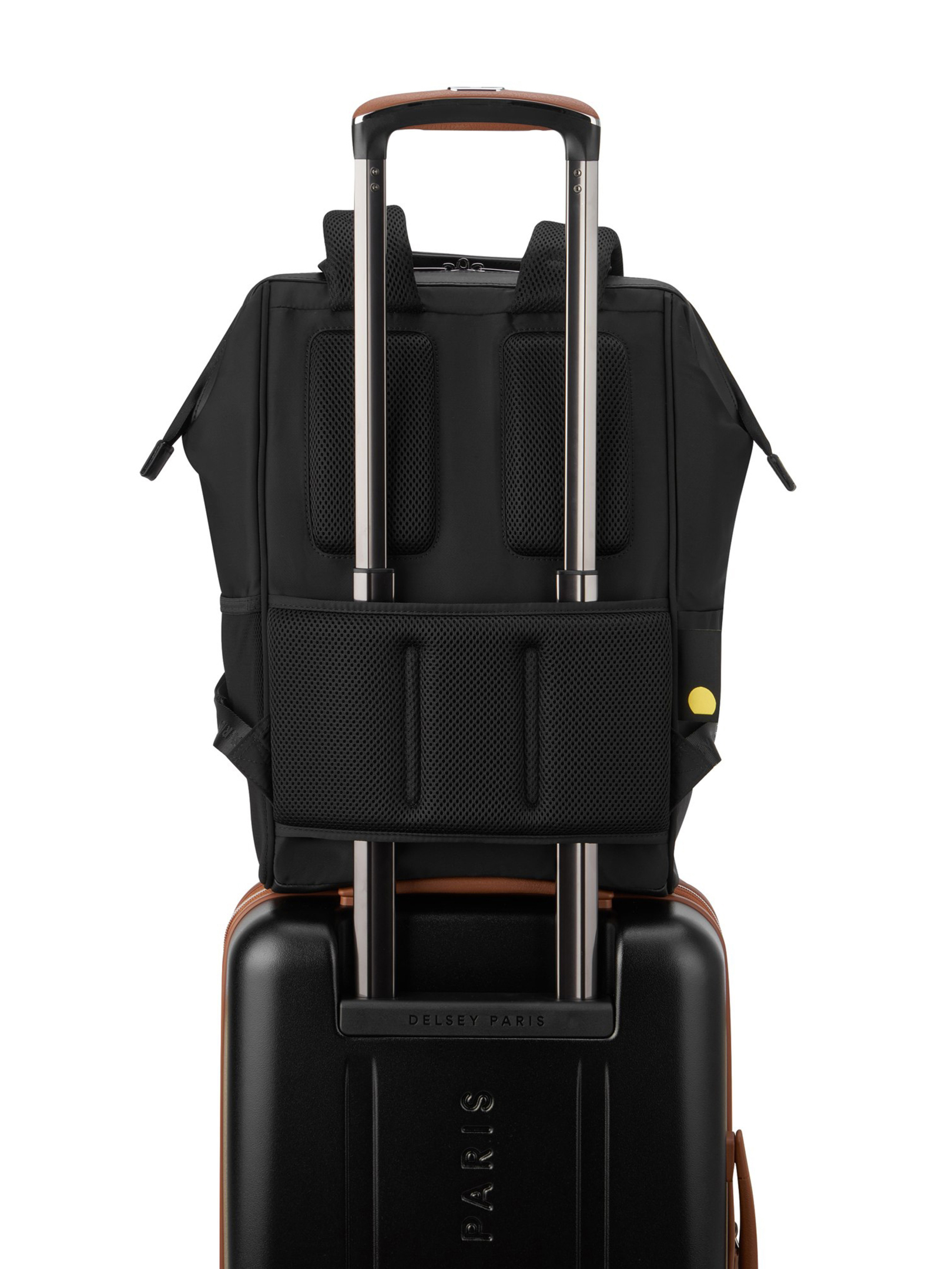 ΤΣΑΝΤΑ ΠΛΑΤΗΣ ΜΕ ΘΕΣΗ ΓΙΑ LAPTOP 4