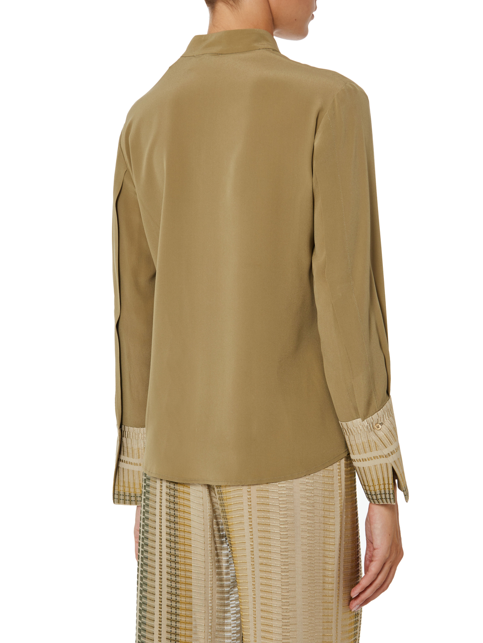 ΓΥΝΑΙΚΕΙΟ ΜΕΤΑΞΩΤΟ ΠΟΥΚΑΜΙΣΟ CHARYBDIS 2