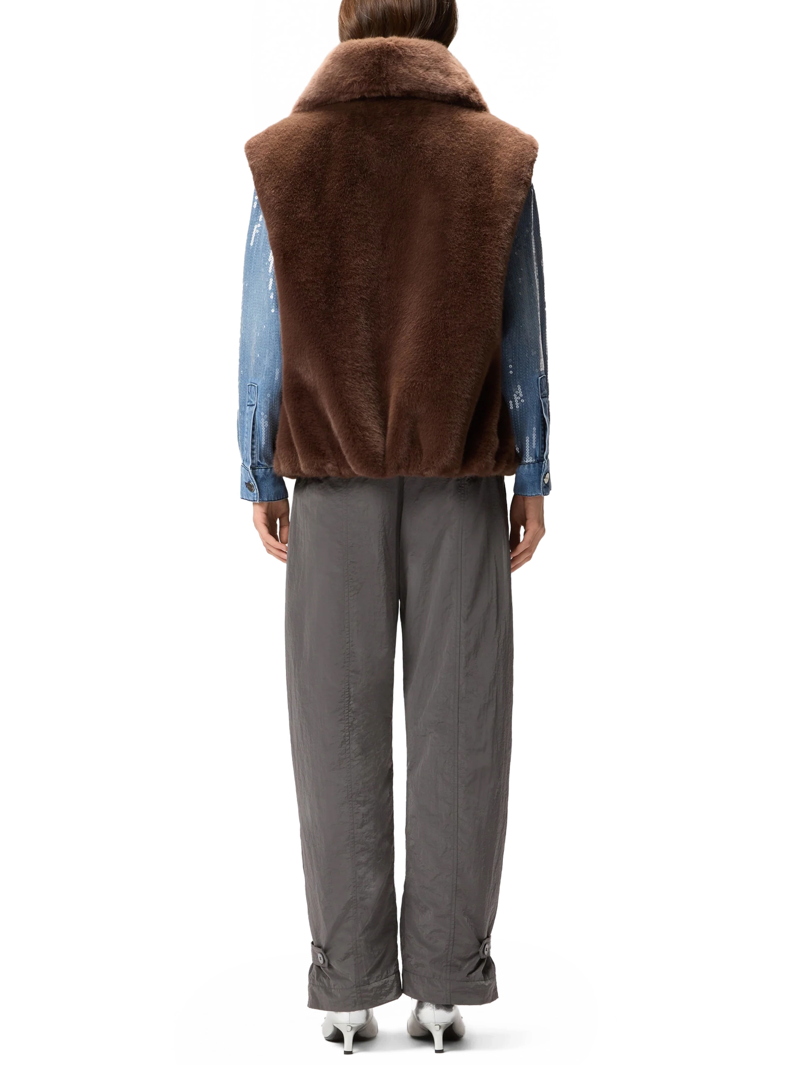 ΓΥΝΑΙΚΕΙΟ ΓΙΛΕΚΟ  2