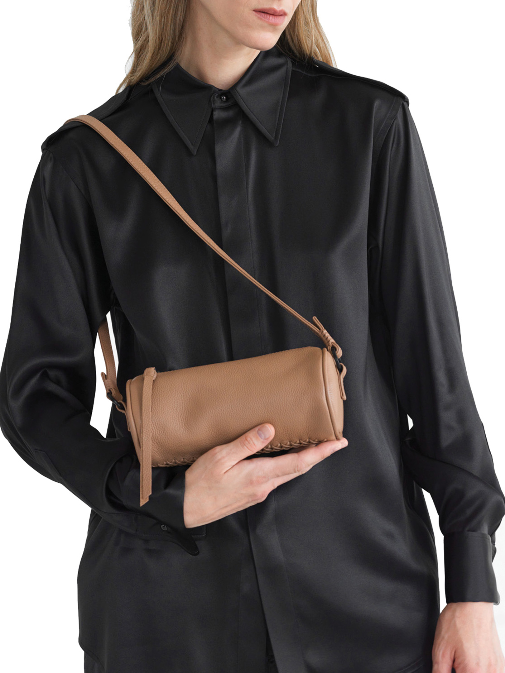 ΓΥΝΑΙΚΕΙΑ ΔΕΡΜΑΤΙΝΗ ΤΣΑΝΤΑ ΧΙΑΣΤΙ MINI BARREL  5