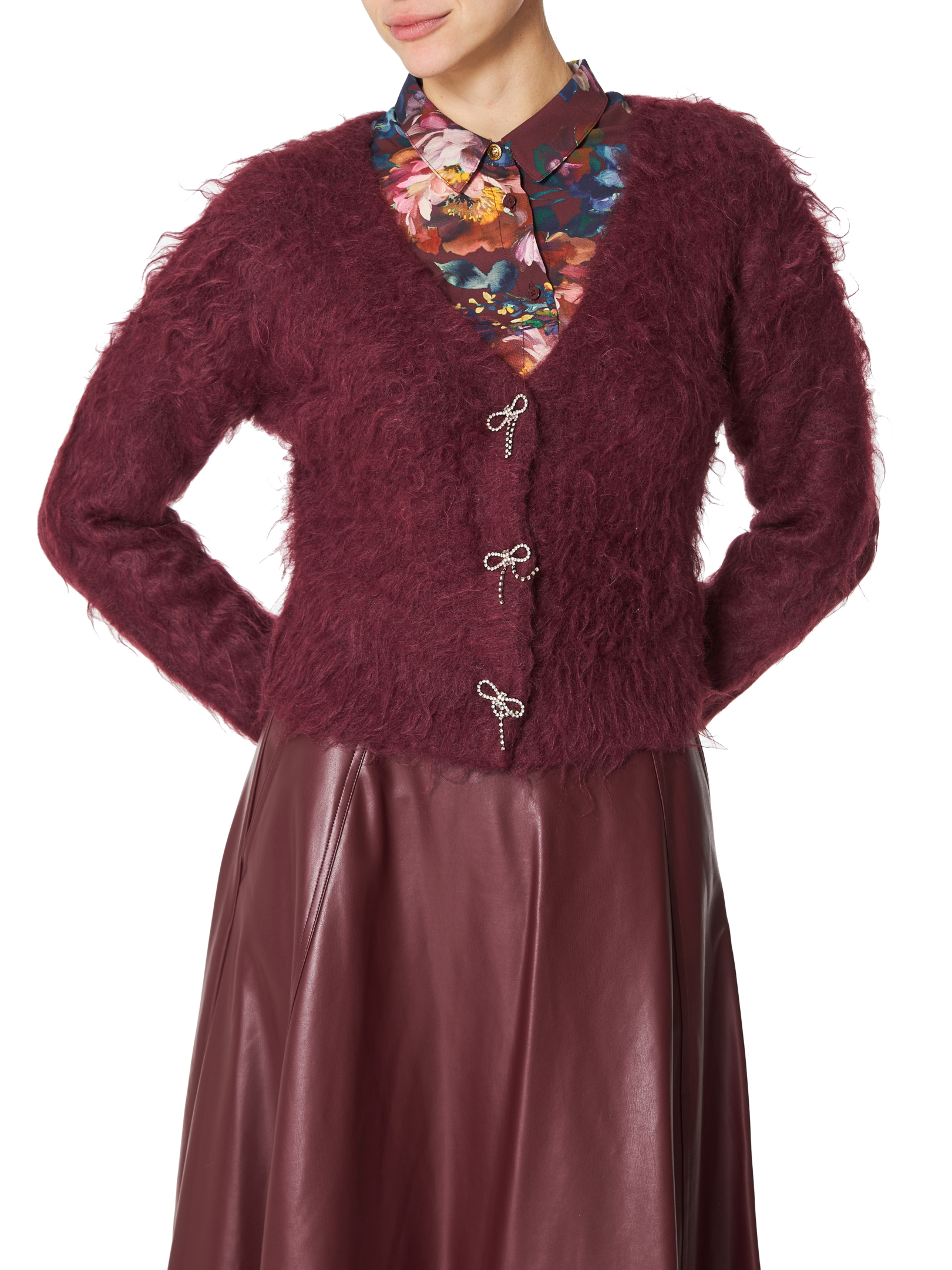 ΓΥΝΑΙΚΕΙΑ ΖΑΚΕΤΑ 1