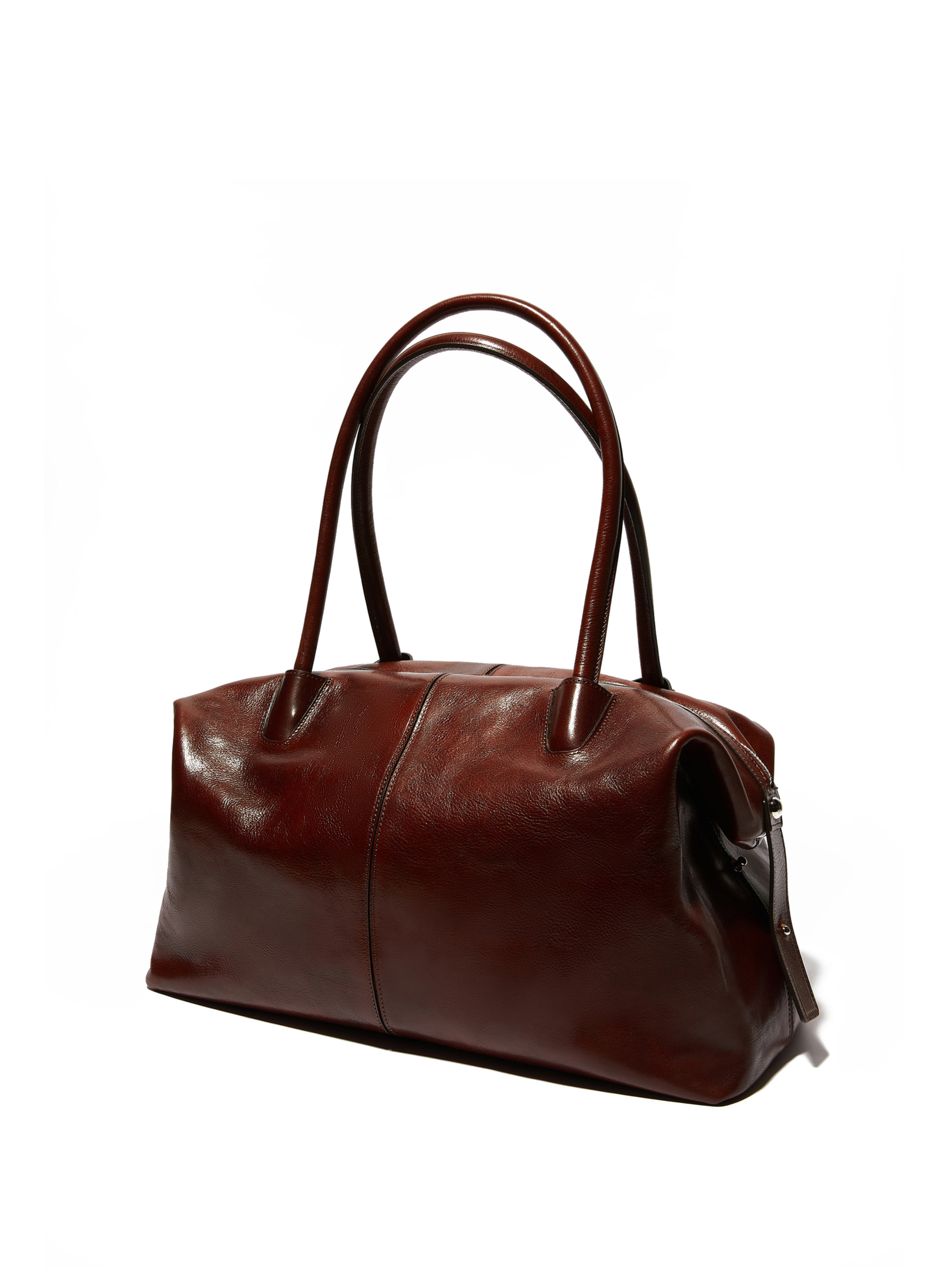 ΓΥΝΑΙΚΕΙΑ ΤΣΑΝΤΑ ΩΜΟΥ 1