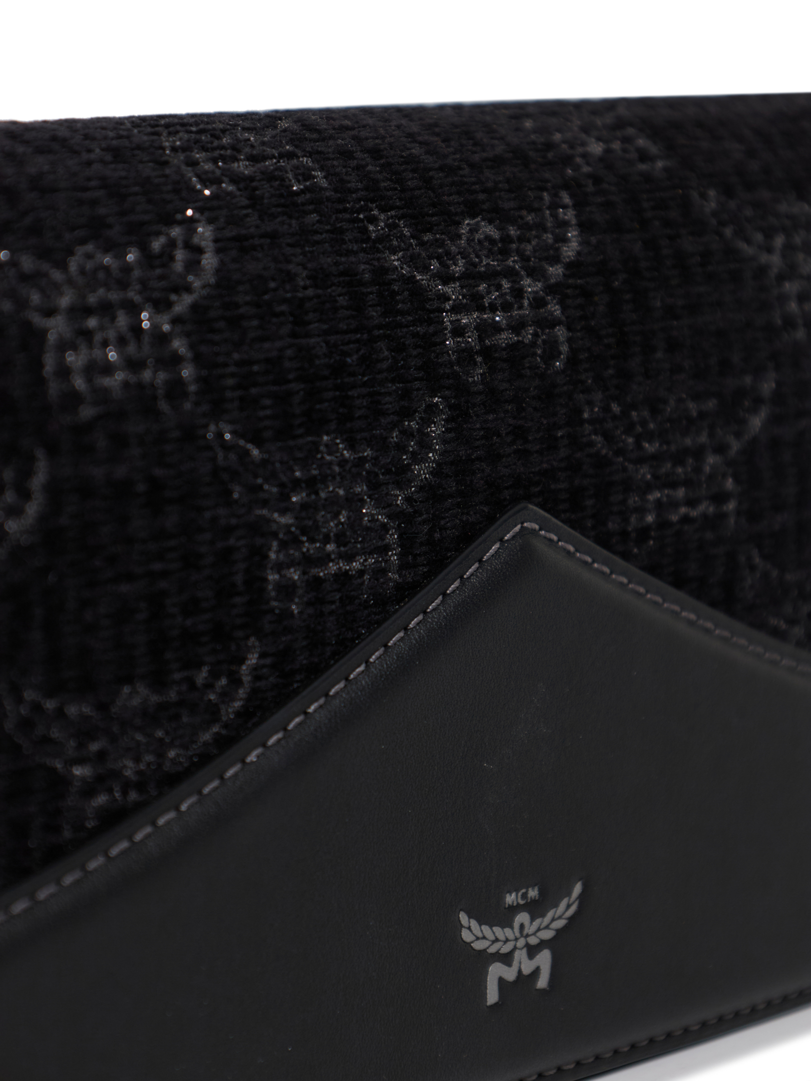 ΓΥΝΑΙΚΕΙΑ ΤΣΑΝΤΑ ΧΙΑΣΤΙ DIAMOND  3