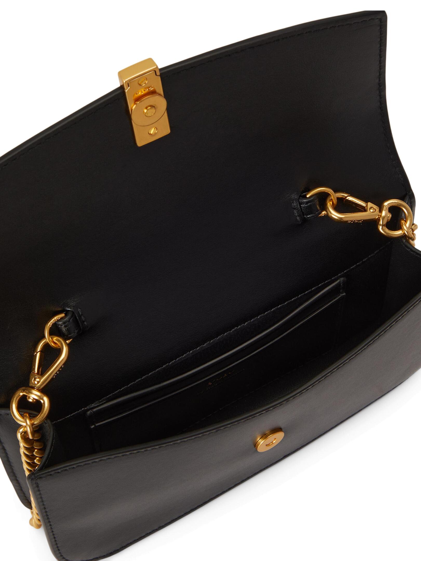 ΓΥΝΑΙΚΕΙΑ ΔΕΡΜΑΤΙΝΗ ΤΣΑΝΤΑ ΩΜΟΥ 3