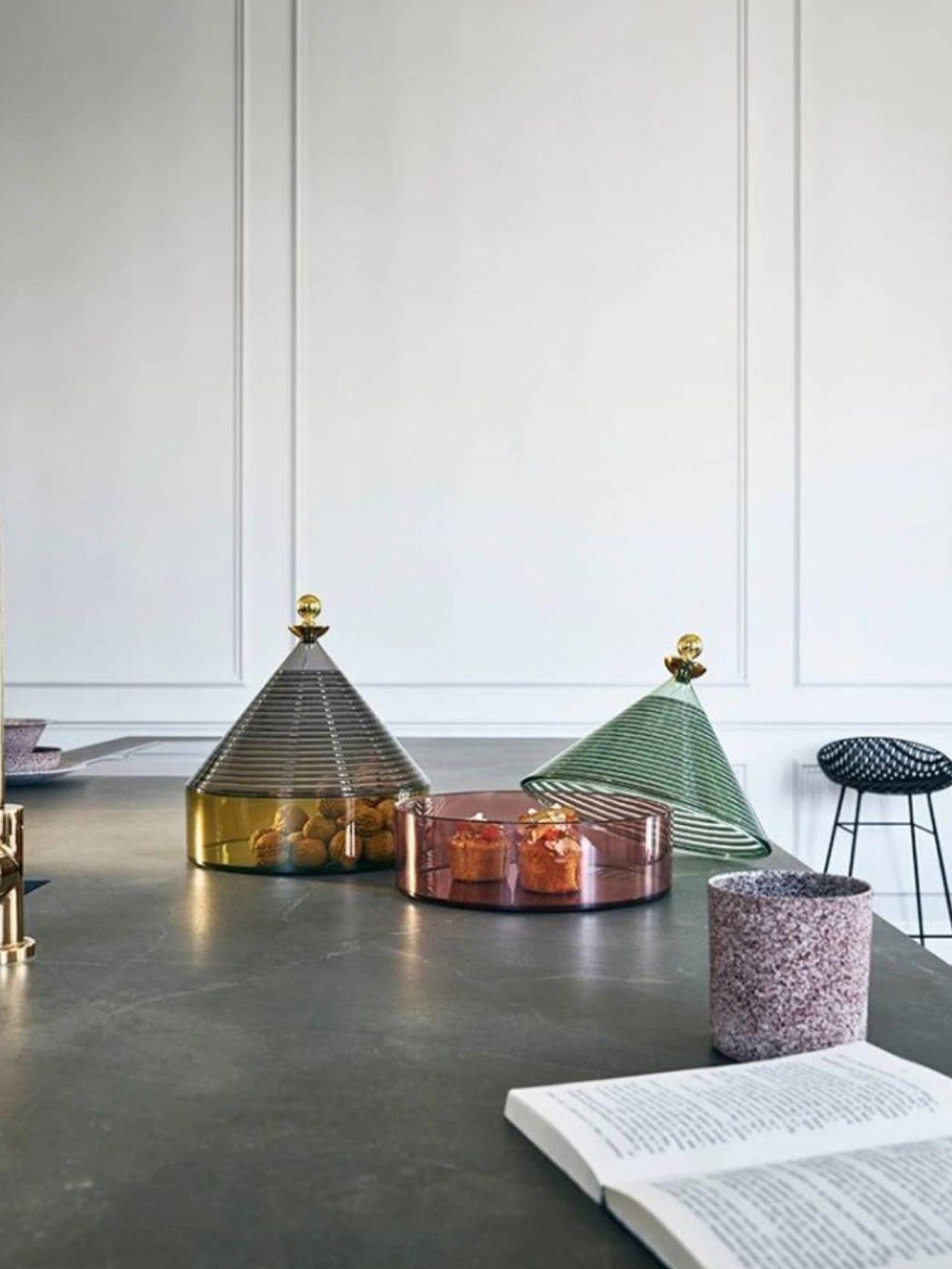 ΔΟΧΕΙΟ ΣΕΡΒΙΡΙΣΜΑΤΟΣ KARTELL 1