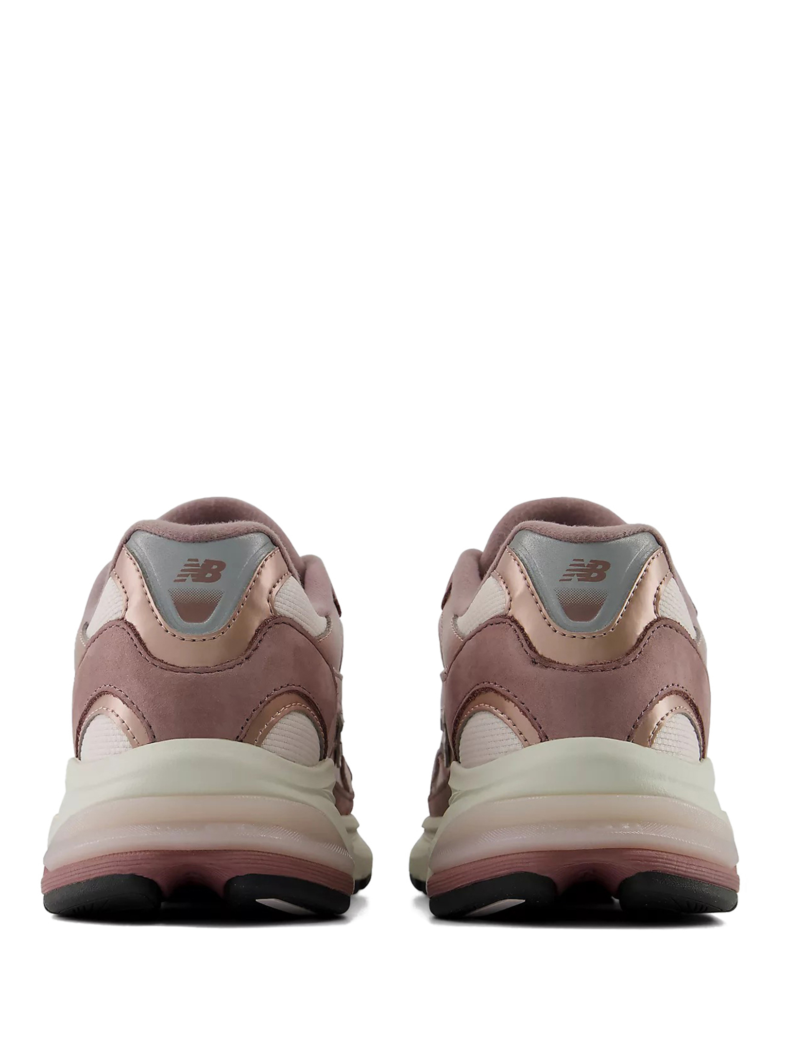 ΓΥΝΑΙΚΕΙΑ SNEAKERS 2010 3
