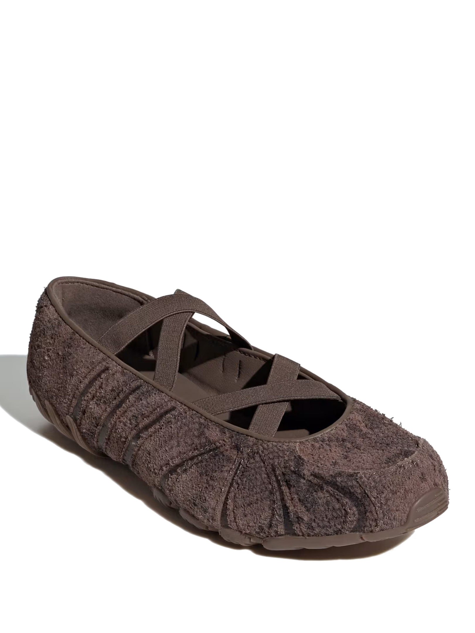 ΓΥΝΑΙΚΕΙΕΣ SUEDE ΜΠΑΛΑΡΙΝΕΣ GHOST SPRINT 1