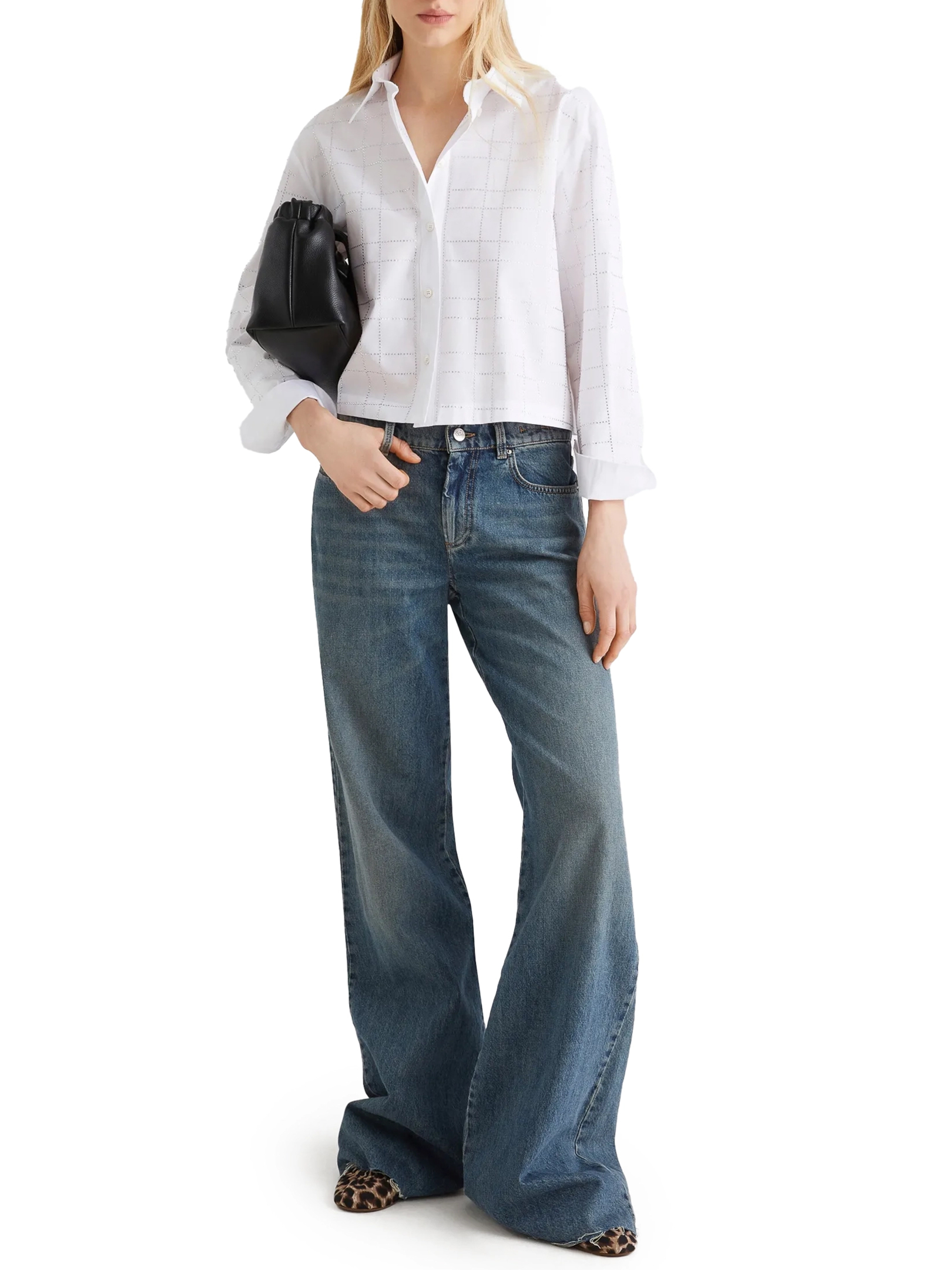 ΓΥΝΑΙΚΕΙΟ ΠΟΥΚΑΜΙΣΟ 1