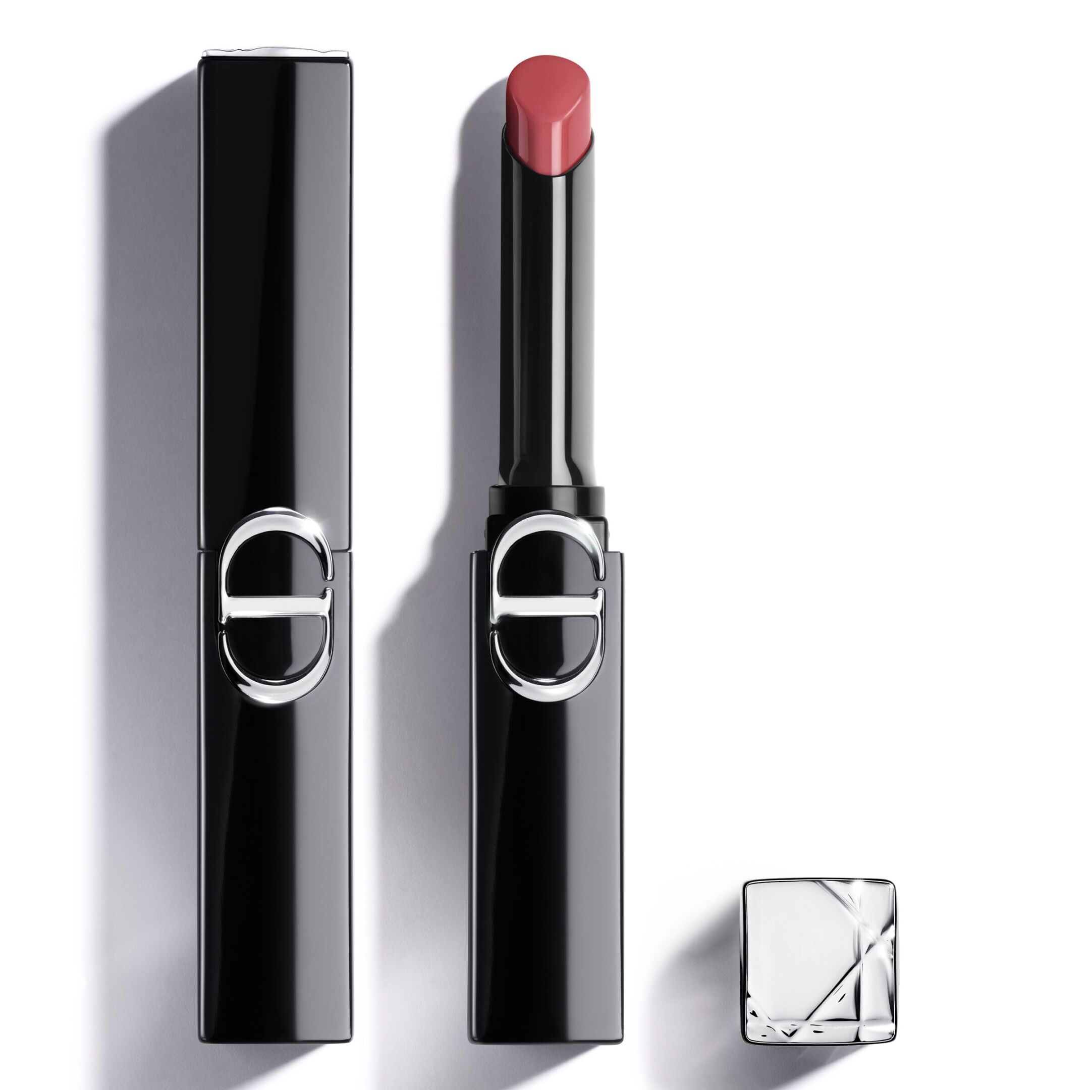 ROUGE DIOR ON STAGE ULTRA-LONG-WEARING LIPSTICK WITH A SHINE FINISH 1