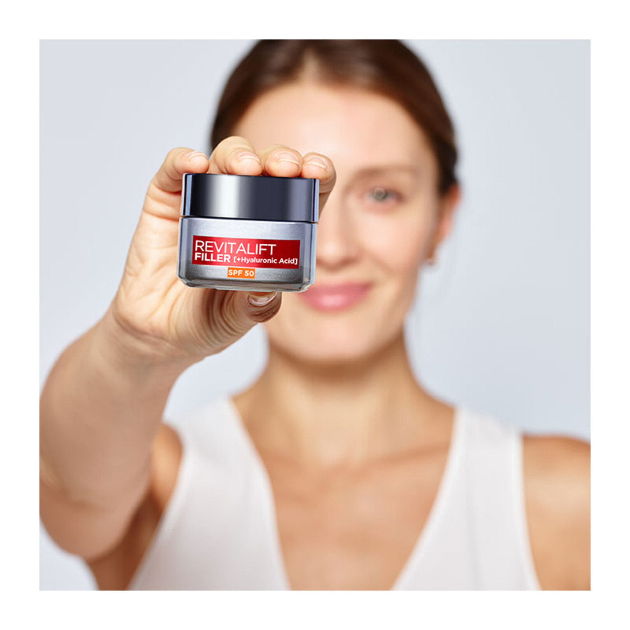 REVITALIFT FILLER SPF50 3
