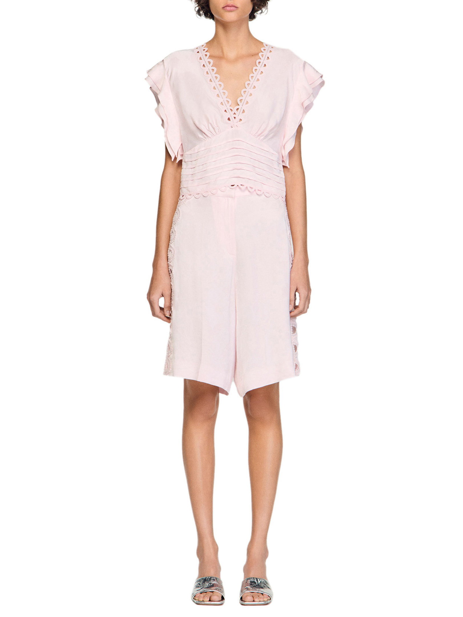 ΓΥΝΑΙΚΕΙΑ ΒΕΡΜΟΥΔΑ  1