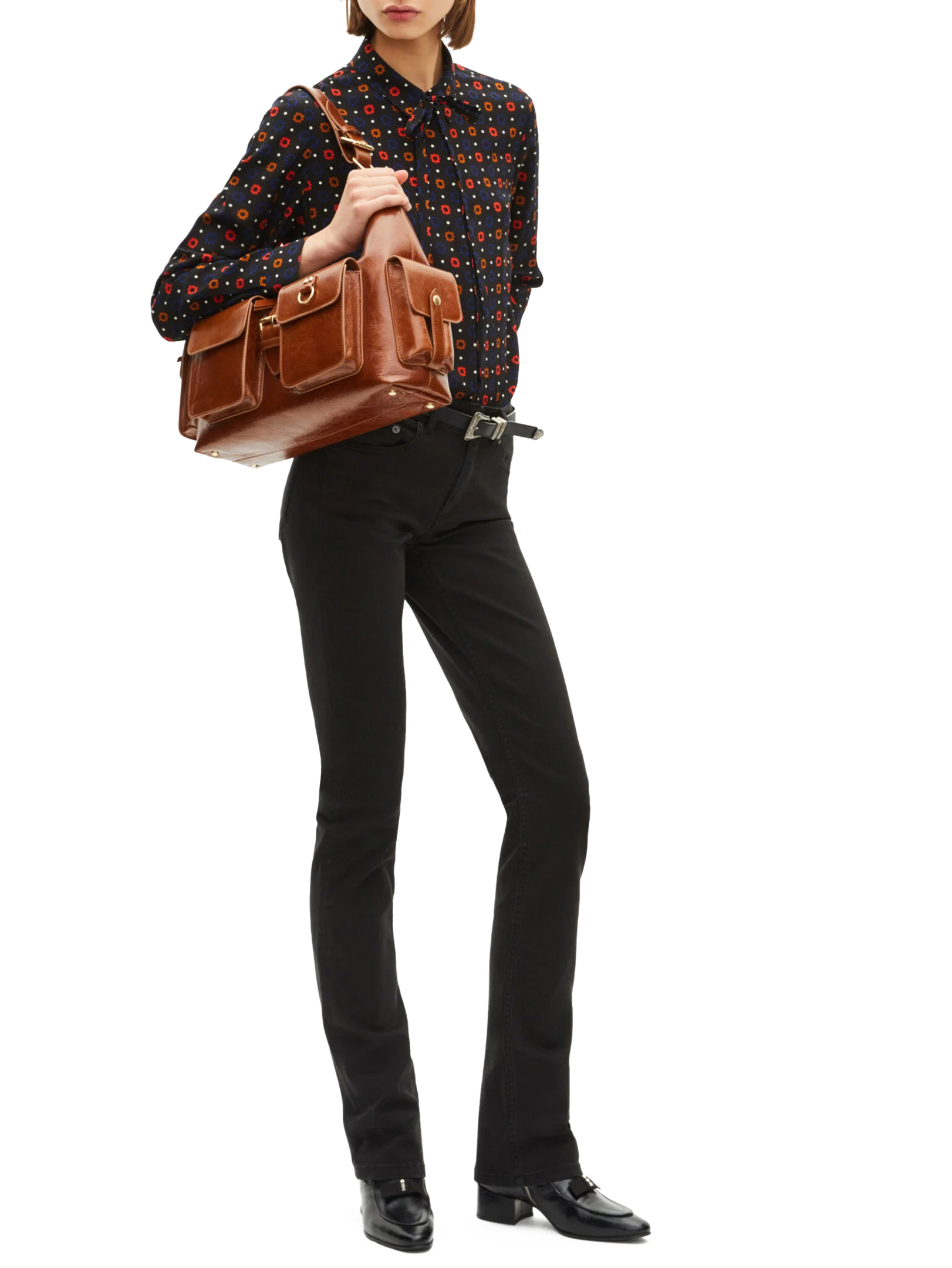 ΓΥΝΑΙΚΕΙΟ ΠΟΥΚΑΜΙΣΟ 1