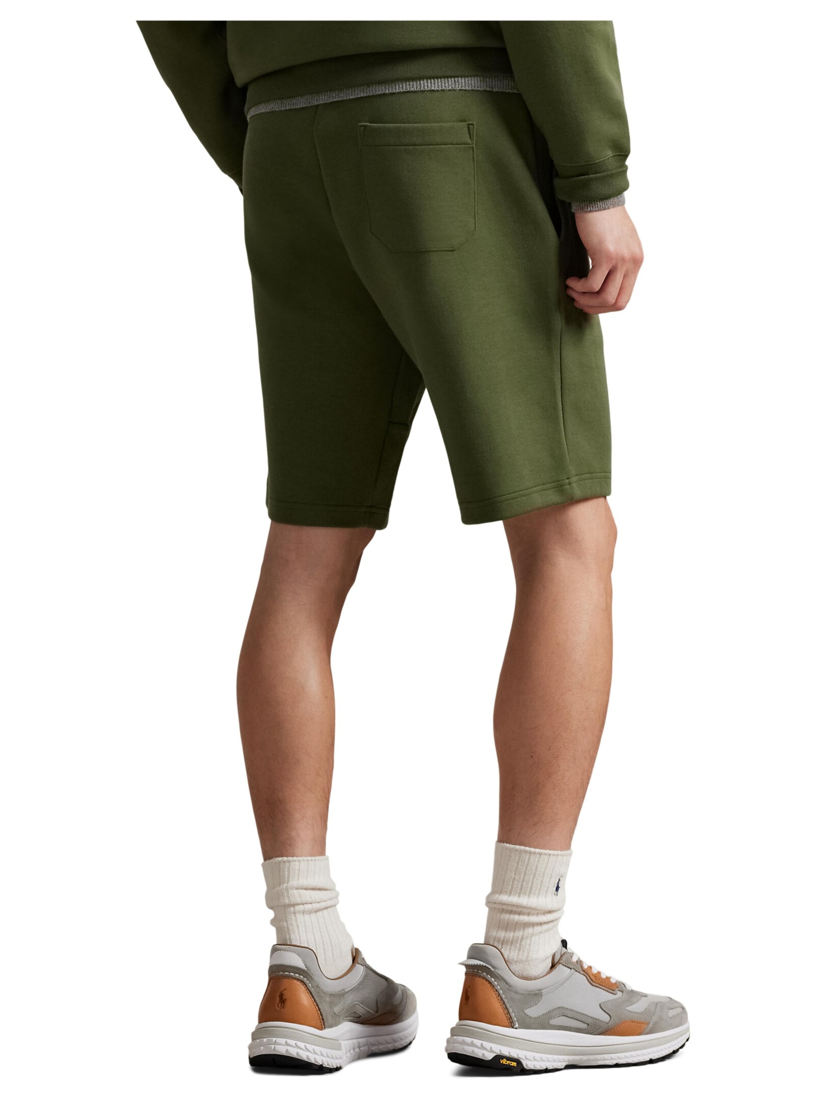 ΑΝΔΡΙΚΗ ΑΘΛΗΤΙΚΗ ΒΕΡΜΟΥΔΑ 3