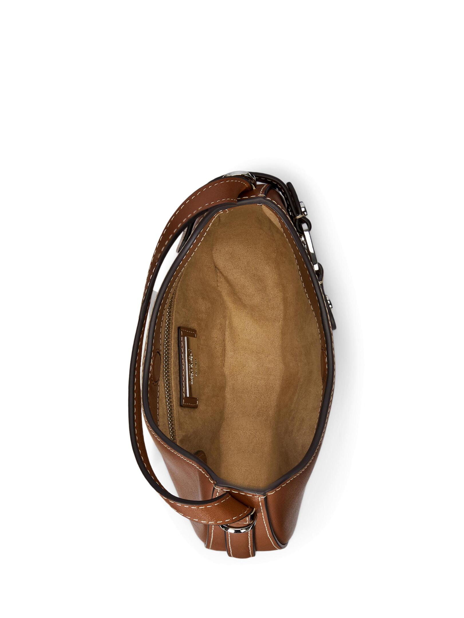 ΓΥΝΑΙΚΕΙΑ ΔΕΡΜΑΤΙΝΗ ΤΣΑΝΤΑ ΧΙΑΣΤΙ  3