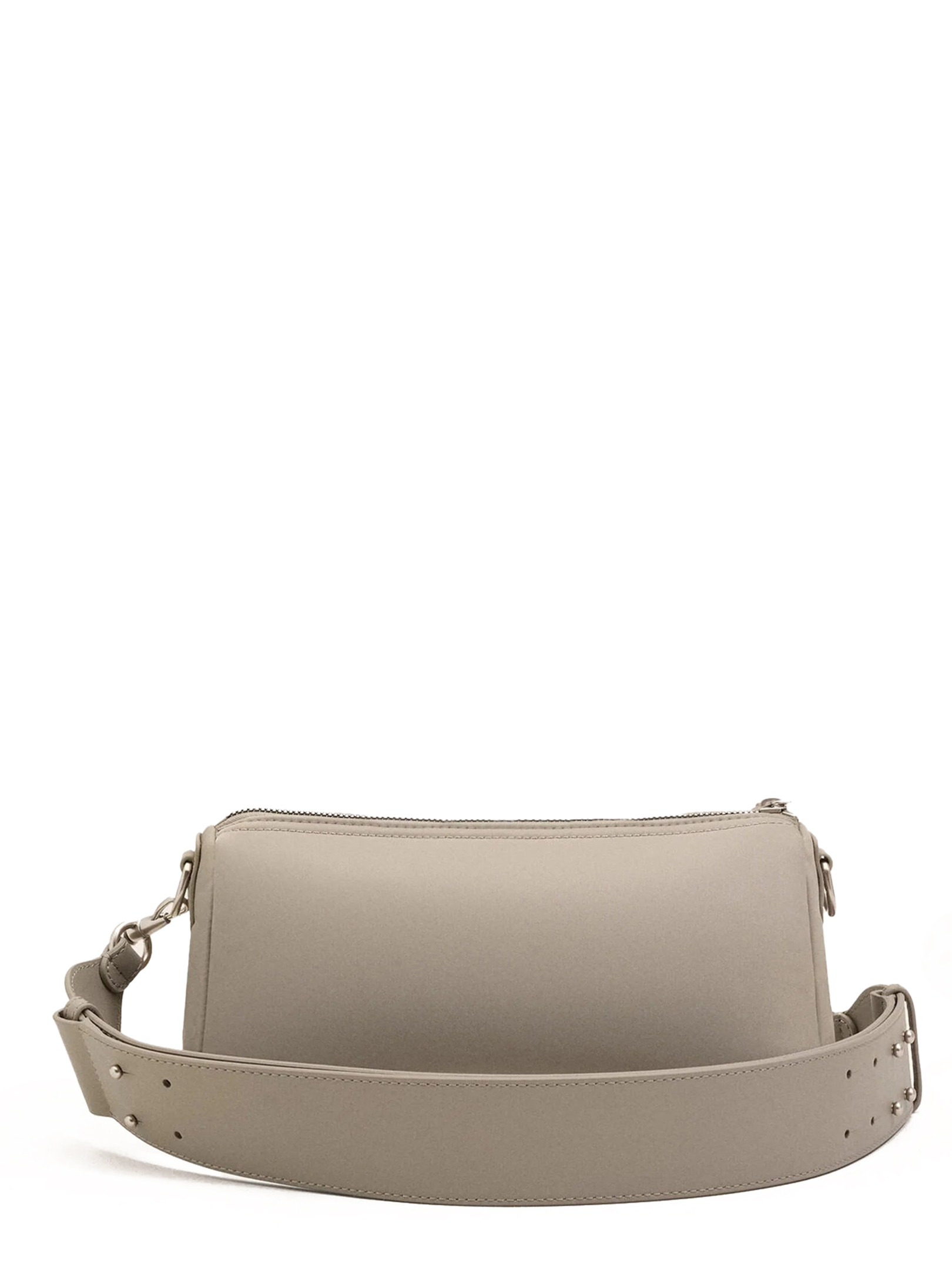 ΓΥΝΑΙΚΕΙΑ ΤΣΑΝΤΑ ΩΜΟΥ 2