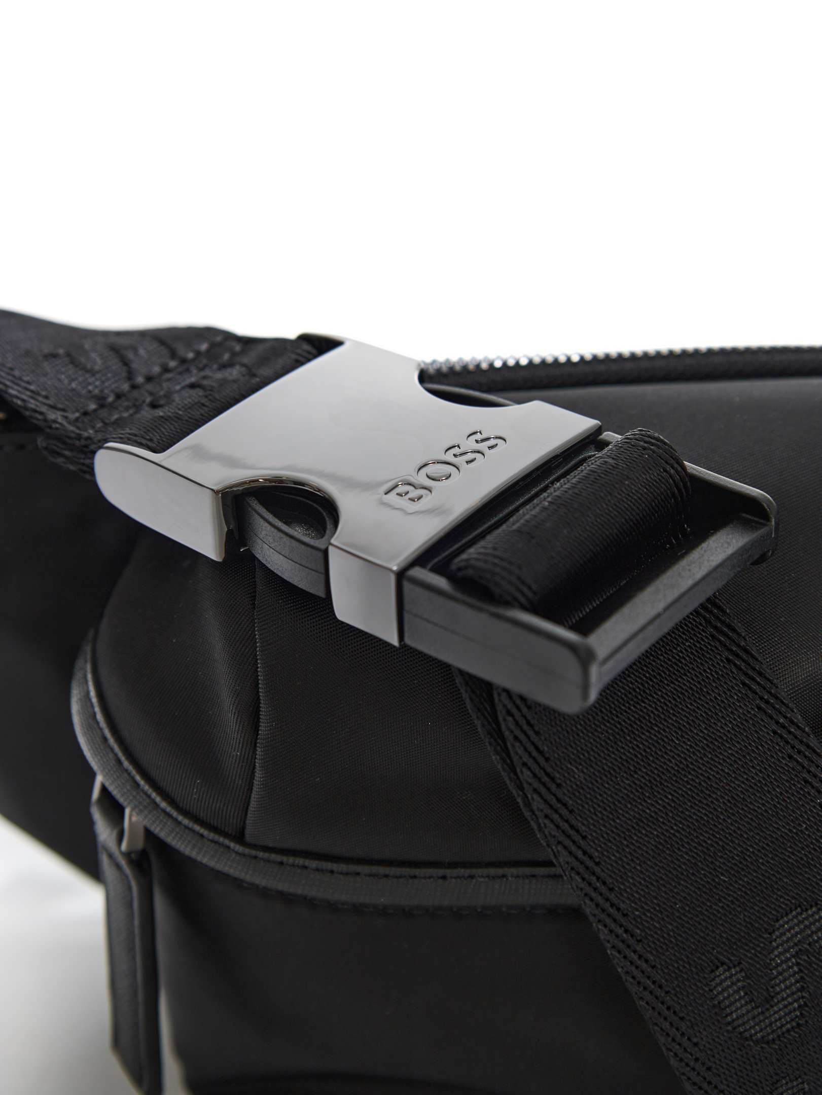 ΑΝΔΡΙΚΗ ΤΣΑΝΤΑ ΜΕΣΗΣ  3