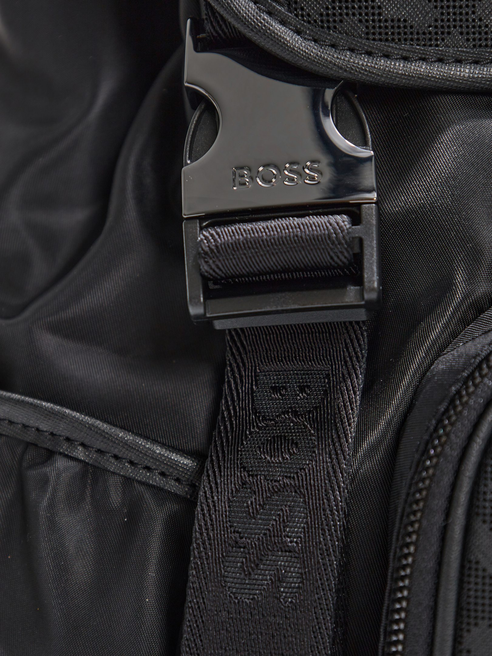 ΑΝΔΡΙΚΟ ΣΑΚΙΔΙΟ ΠΛΑΤΗΣ  3